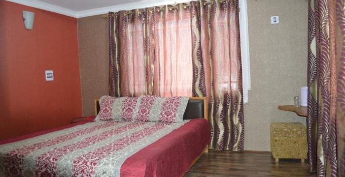 Paristaan Resort
